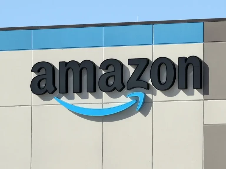 Amazon se incautó de más de 6 millones de productos falsificados en 2022