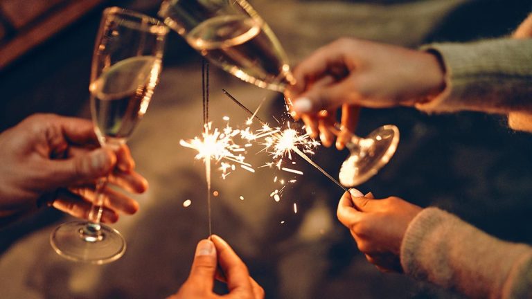 10 hechizos de buena suerte que deberías hacer para este año nuevo