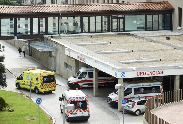 Cantabria suma un fallecido por Covid, mientras bajan los hospitalizados
