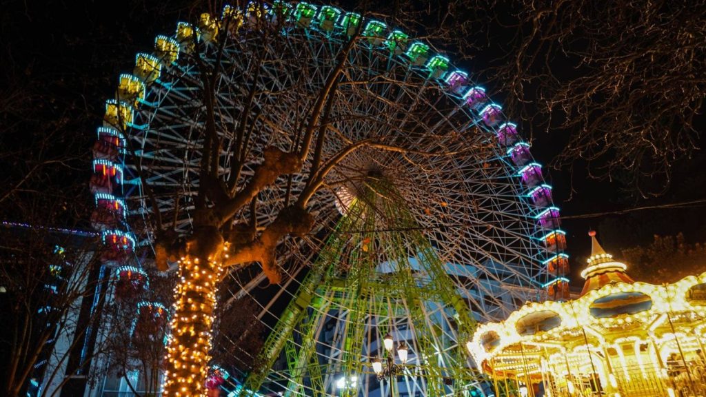 Vigo se prepara para la Navidad 2023 ante la desesperación de los vecinos