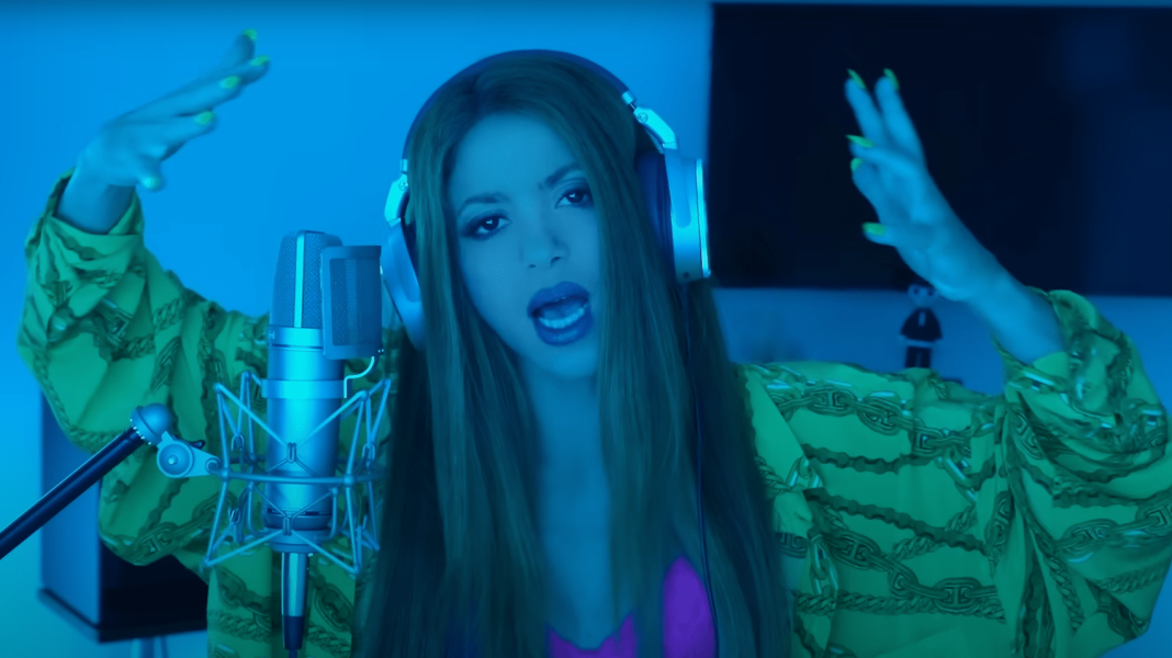 Lo que la censura no dejó incluir en la canción de Shakira contra Piqué