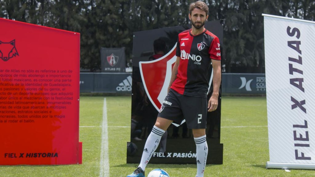 Adri ya le dio la bienvenida