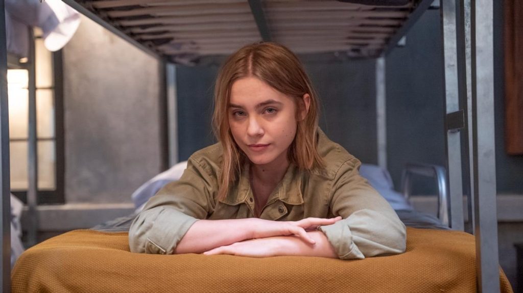 Así es Clara Galle, la chica de Tacones Rojos de Sebastián Yatra 40 Se basa en la adaptación de una novela de Ariana Godoy