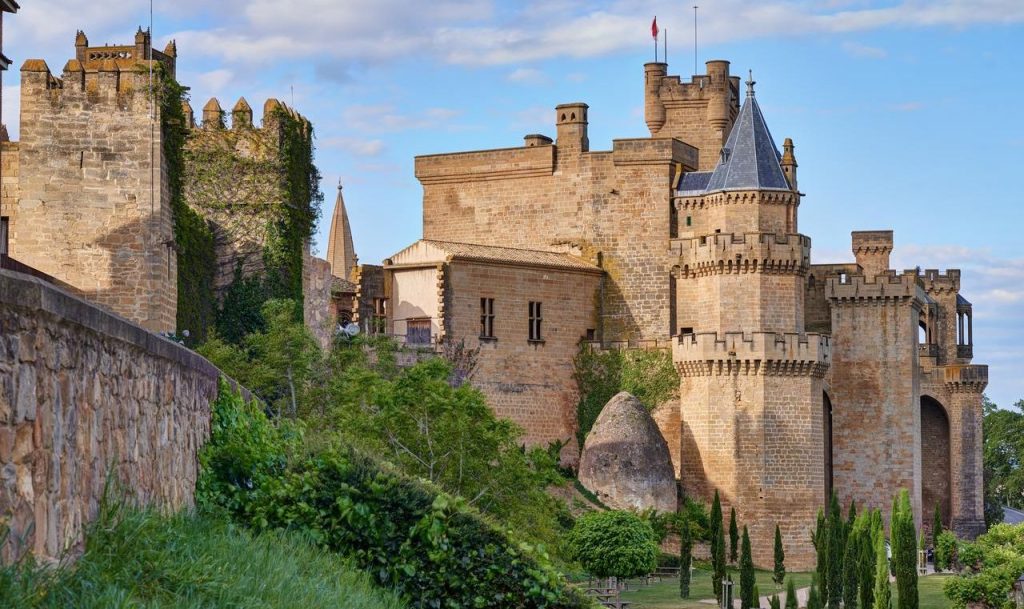 En Navarra, el Parado de Olite, en Olite