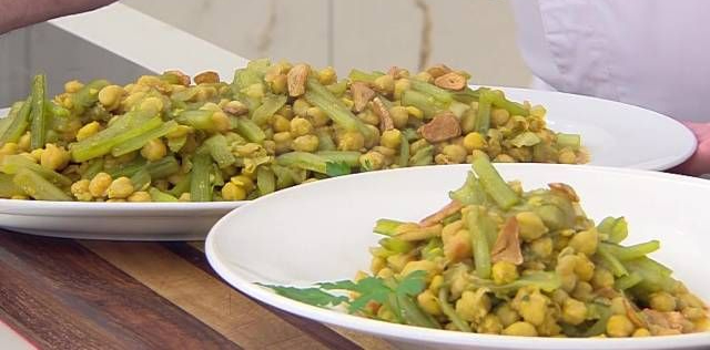 Borraja con garbanzos: más fácil y rápido que el potaje, e igual de rico