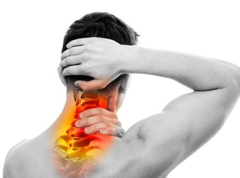 Dolor de cuello: los motivos de tu dolor y cómo aliviarlo sin pagar un dineral Dolor de cuello: los motivos de tu dolor y cómo aliviarlo sin pagar un dineral