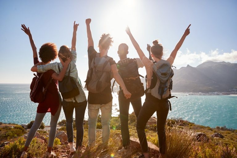 Viaja siendo joven a precios de Imserso: requisitos y precios