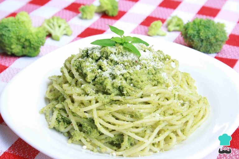 Así se hace el pesto perfecto para unos platos de pasta inigualables