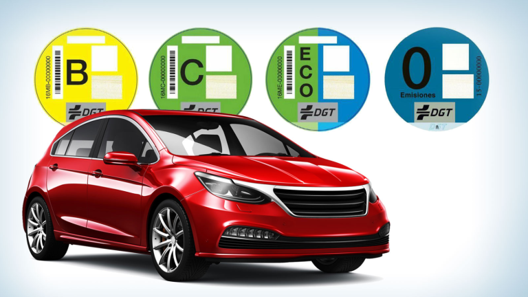 DGT: así puedes solicitar la pegatina para tu coche online