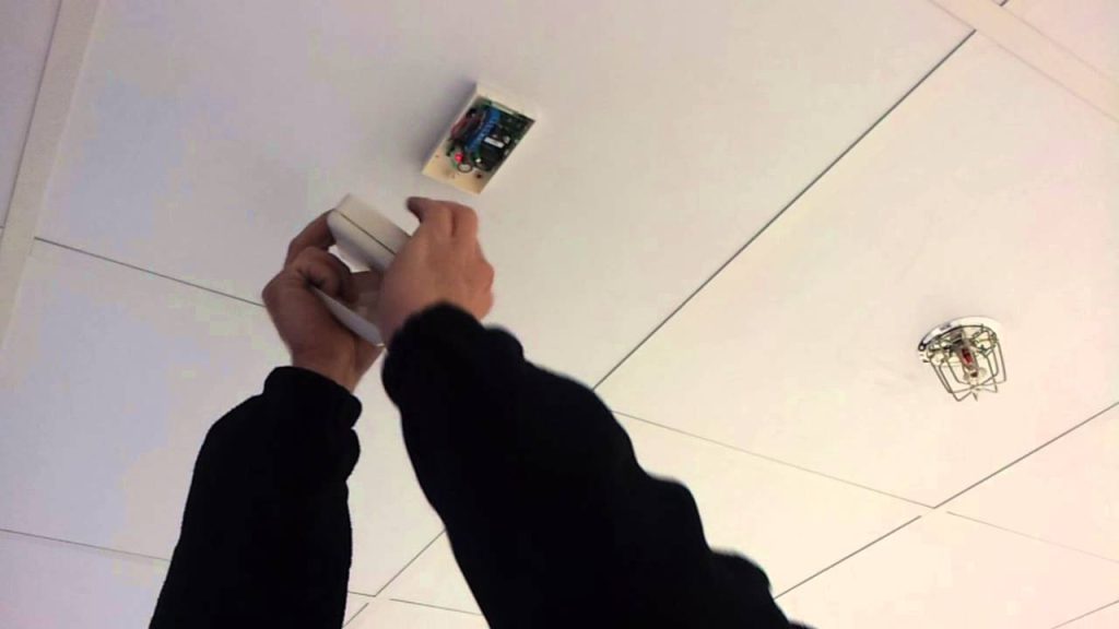 Protege tu hogar con esta tecnología y olvídate de contratar alarmas 14 Detector de rotura de vidrios