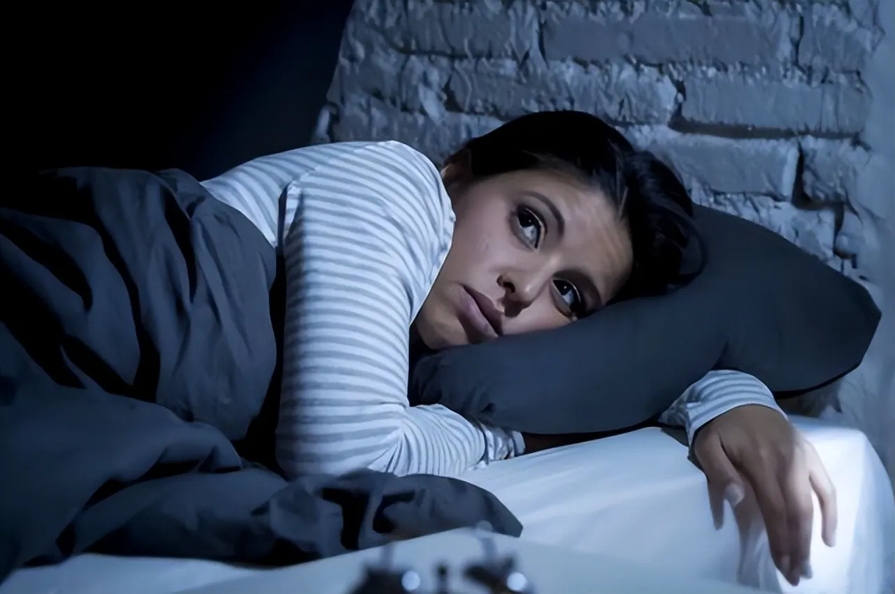 Dormir en habitaciones separadas por los ronquidos de tu pareja