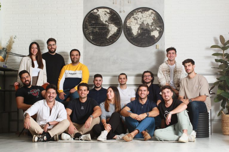 Miles de empresas españolas se liberan de la "tiranía" de Amazon gracias al e-commerce