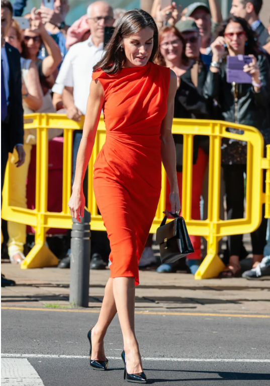 El look más conservador de Letizia que ha incendiado las redes