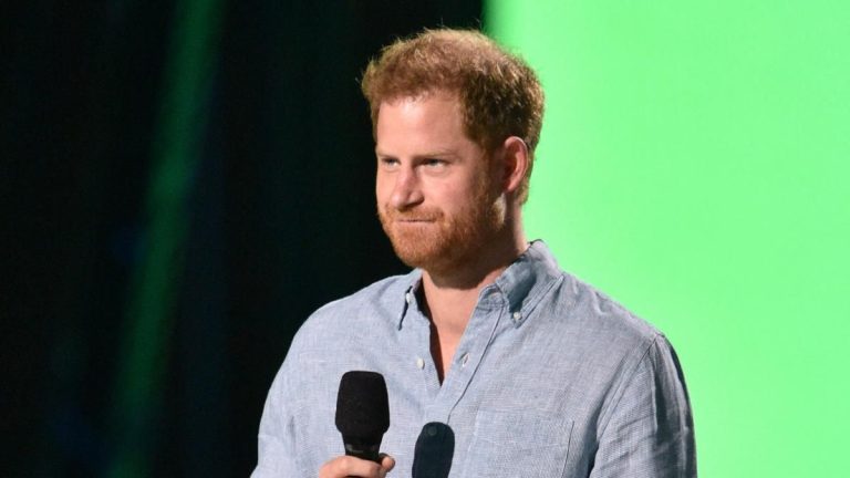 Un experto destapa la tensión en la reunión de Harry y Meghan con Carlos III