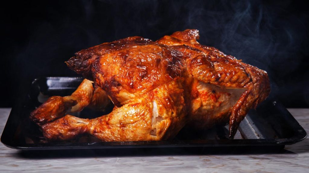 ¿Cuánto tardan los muslos de pollo asado al horno?
