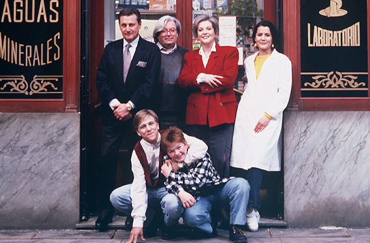 Farmacia de guardia: así de irreconocibles están sus protagonistas hoy