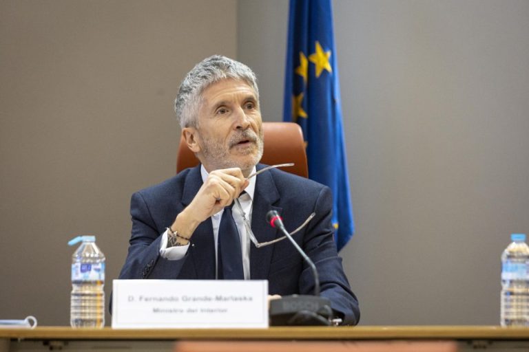 Frontex responde a quejas de Marlaska que no puede operar en aguas africanas sin acuerdo previo de UE con la región