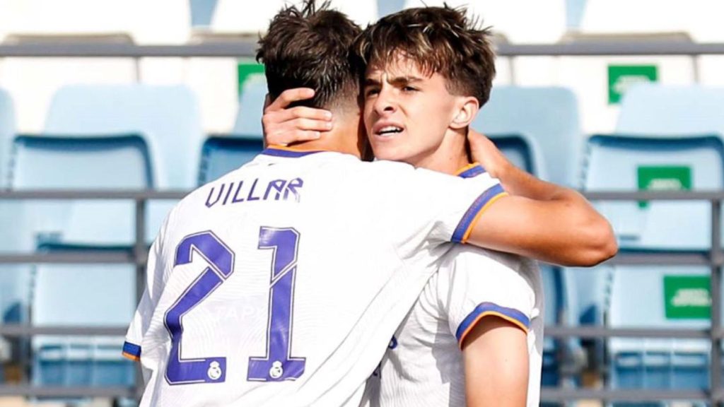 Julen Jon Guerrero y Bruno Iglesias 