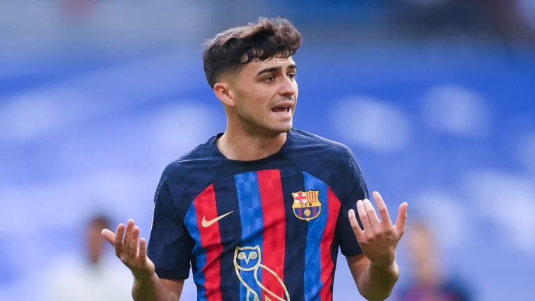 Las fotos más incendiarias de la nueva novia de Pedri