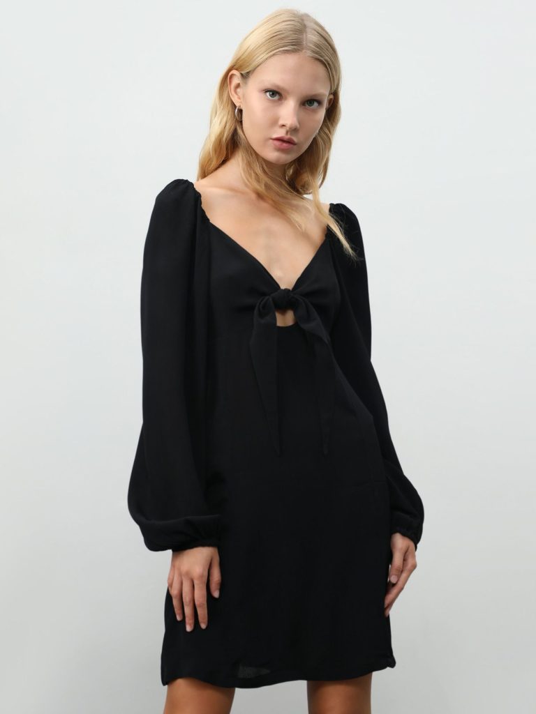 El vestido de Lefties a precio de mercadillo que causa sensación 67 Lefties - Vestido Corto Con Lazo