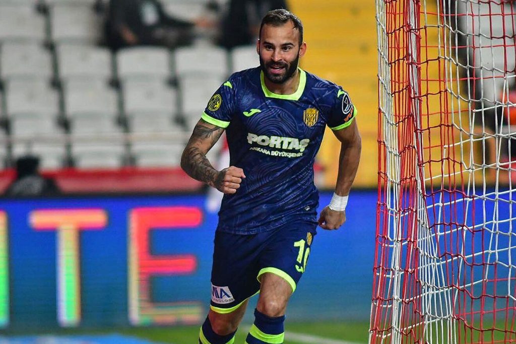 Pasó sin pena ni gloria por esa entidad 