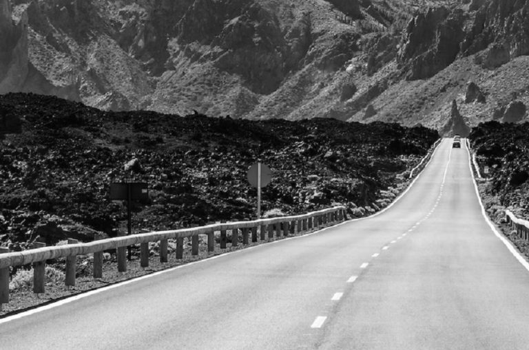 Descubre Tenerife alquilando un automóvil de Atlas Car