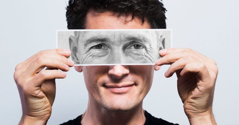 Los alimentos que debes evitar si quieres prevenir el envejecimiento prematuro