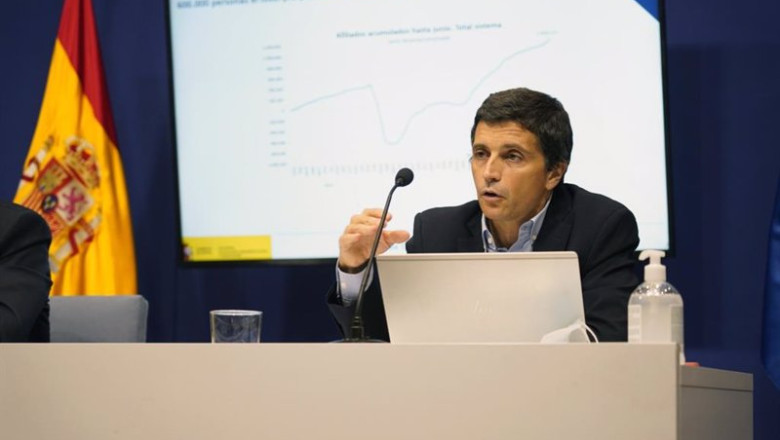 El Ministerio de Trabajo ‘blinda’ a los becarios, aunque sigue sin entrar en vigor el estatuto 2 El Ministerio de Trabajo ‘blinda’ a los becarios, aunque sigue sin entrar en vigor el estatuto