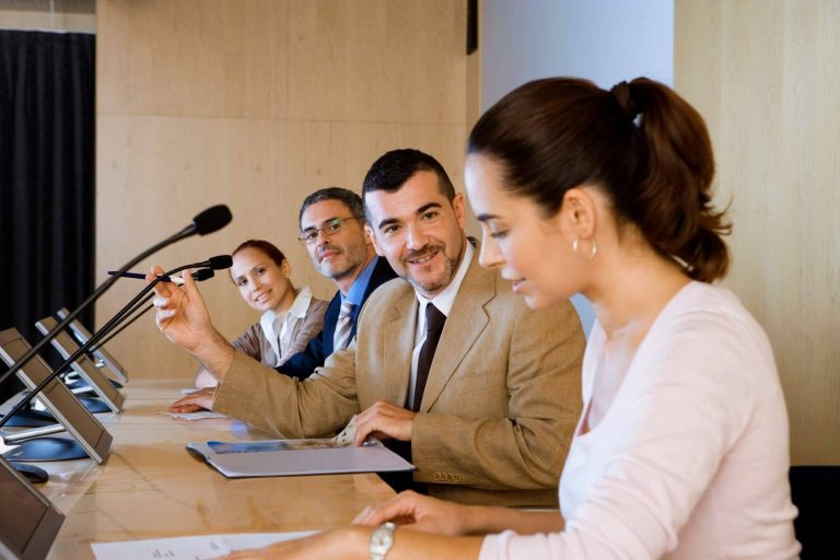 ¿Qué perfiles profesionales son los más demandados en 2023 para impulsar la productividad de las compañías?