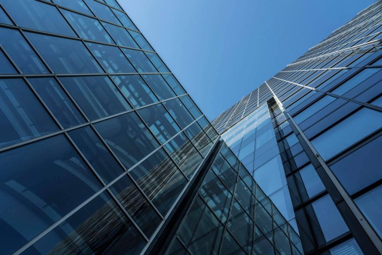 Protección en compraventa de compañías, la cláusula earn out