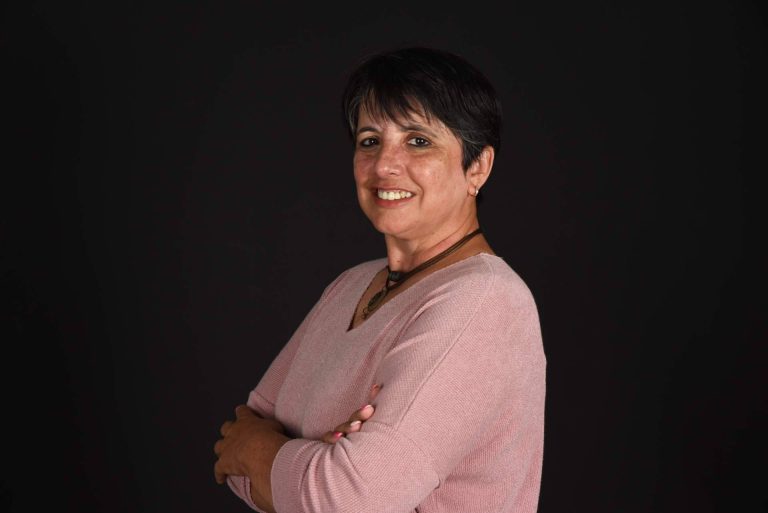 Teneca lanza su nueva novela 'Balansiya. El camino hacia los reinos'