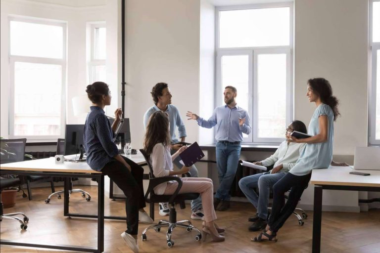 Contratar a un autónomo comercial, siguiendo las 5 claves de NOVI mentor club