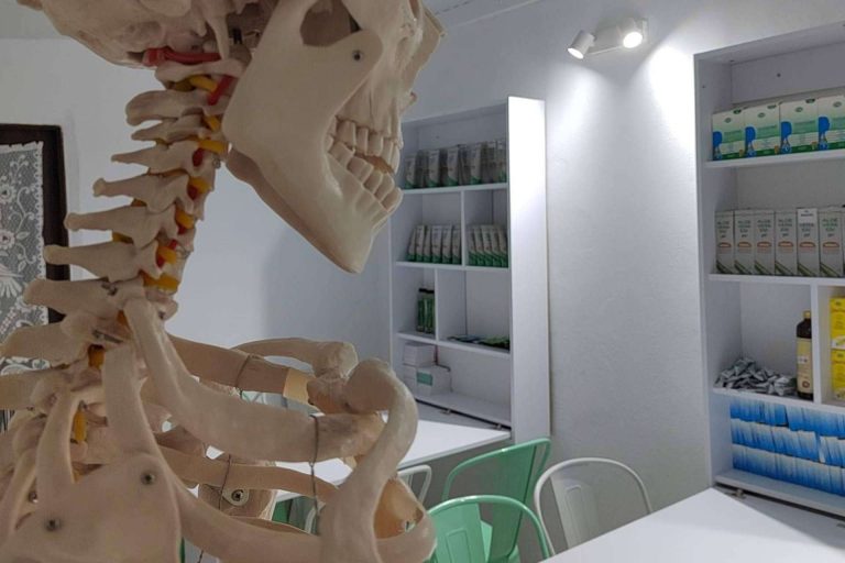 Escuela de Naturopatía y otras cosas en Granada