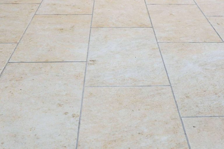 Endurpol, el servicio online que impermeabiliza terrazas transitables sin levantar el suelo