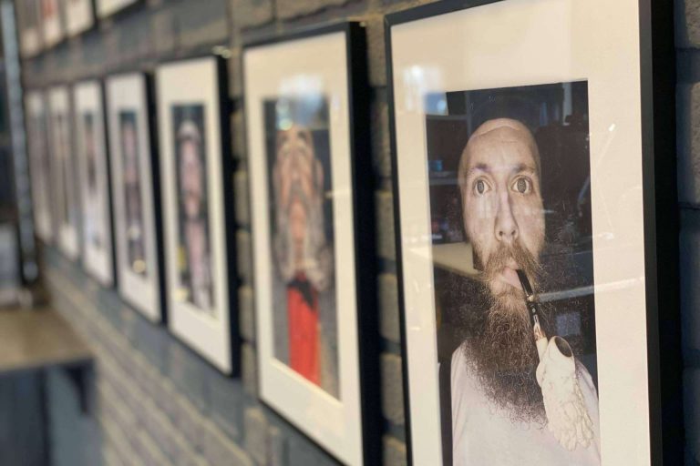 Desde 1976, la Peluquería Cruz se ha especializado en el servicio a hombres