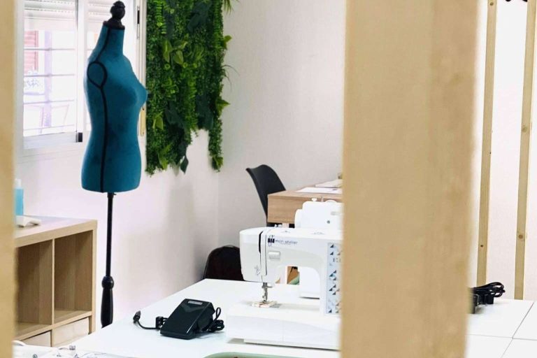 Mon Atelier es un espacio en el que convertirse en un profesional de la moda