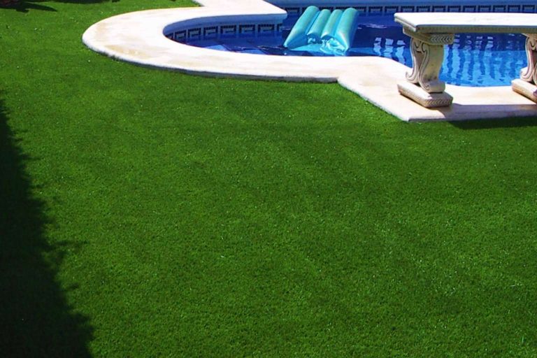 Albergrass permite comprar el césped artificial adecuado para cada uso