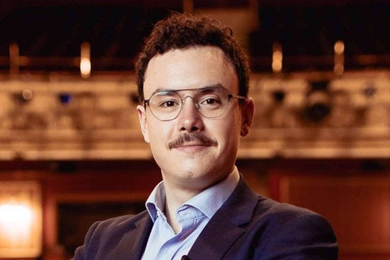 El arte de la comunicación, uno de los puntos principales en el desarrollo profesional