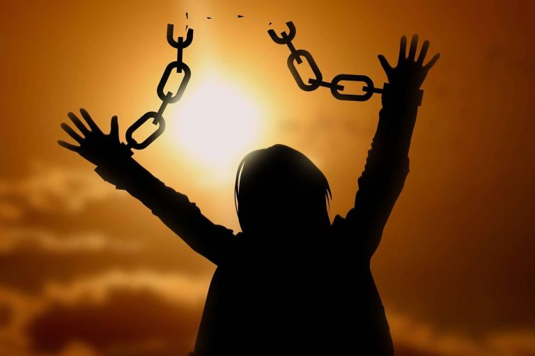 Los grandes beneficios de las reuniones de apoyo grupal para mujeres con Pilar Rodríguez-Castillos