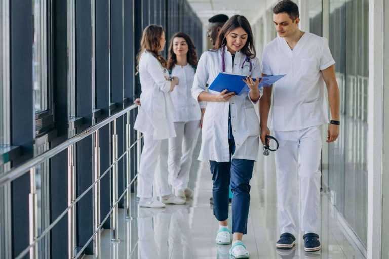 Carpe Diem ofrece clases de auxiliar de enfermería