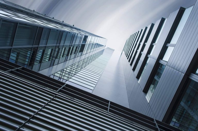 Compliance penal para empresas con el servicio que ofrece Cases de Dret