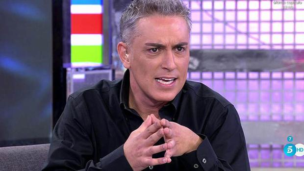 Kiko Hernández fue desmentido en directo