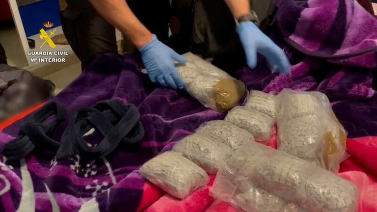 Desarticulan con 19 detenidos una red de pateras-taxi a la que imputan muertes en el mar