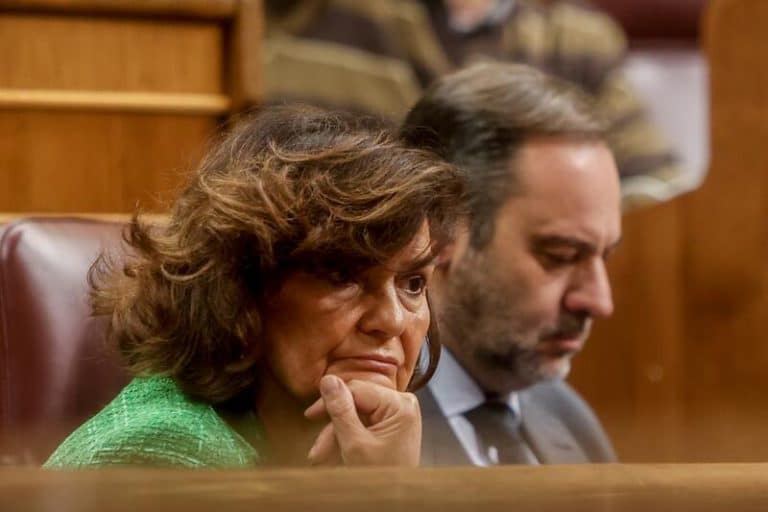 El PSOE penaliza a Carmen Calvo con una multa de 600 euros por romper la disciplina de voto con la Ley Trans