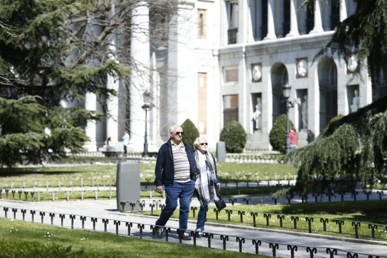El tiempo estable marcará este lunes con temperaturas primaverales