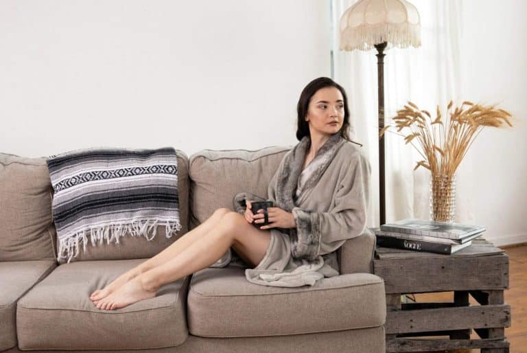 El Corte Inglés la bata chic por 12,99 que te vale para salir