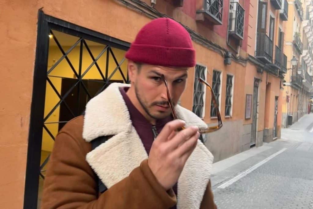 Otros usuarios lo cuestionaron porque el dinero vino de haber participado en Supervivientes