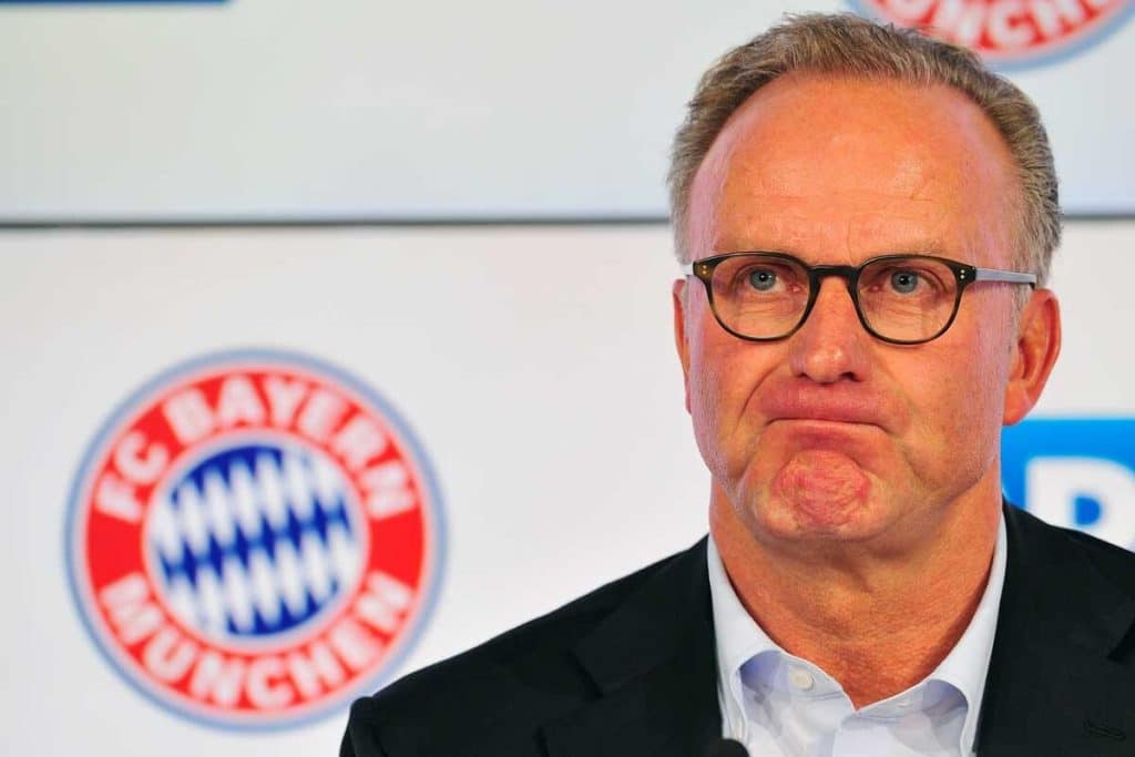 El sarcasmo de Karl que lo deja en evidencia