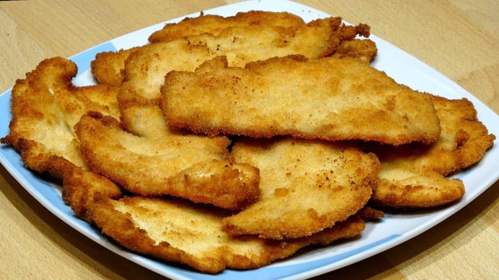 ¿Cómo empanar filetes: el empanado?