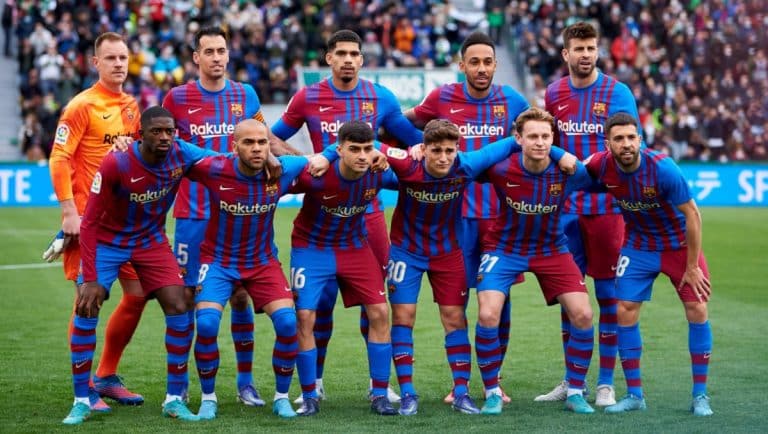 FC Barcelona: el “milagro” de un club en ruina que sigue los pasos del Real Madrid